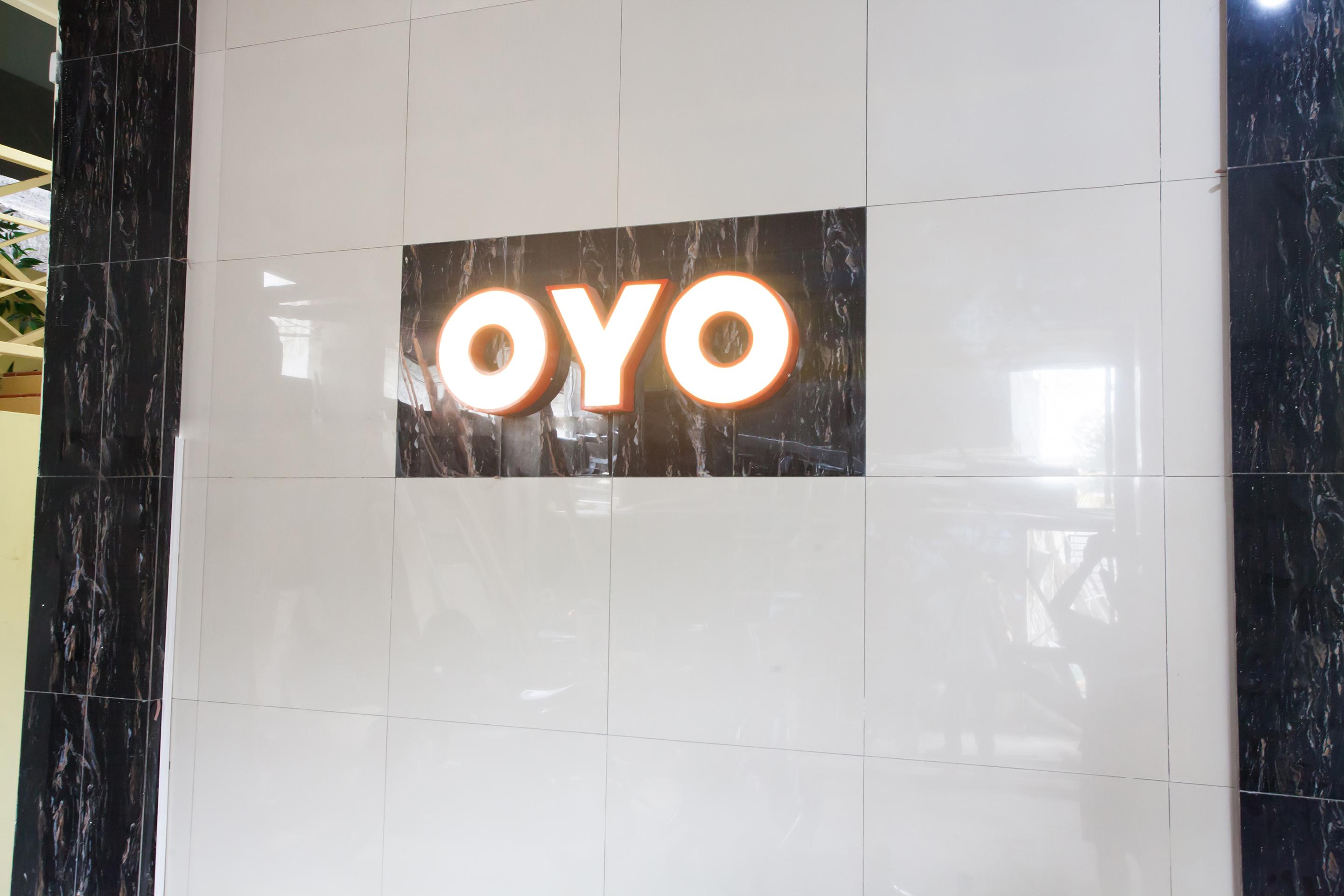 Oyo 990 Stadion Residence Syariah Medan Zewnętrze zdjęcie